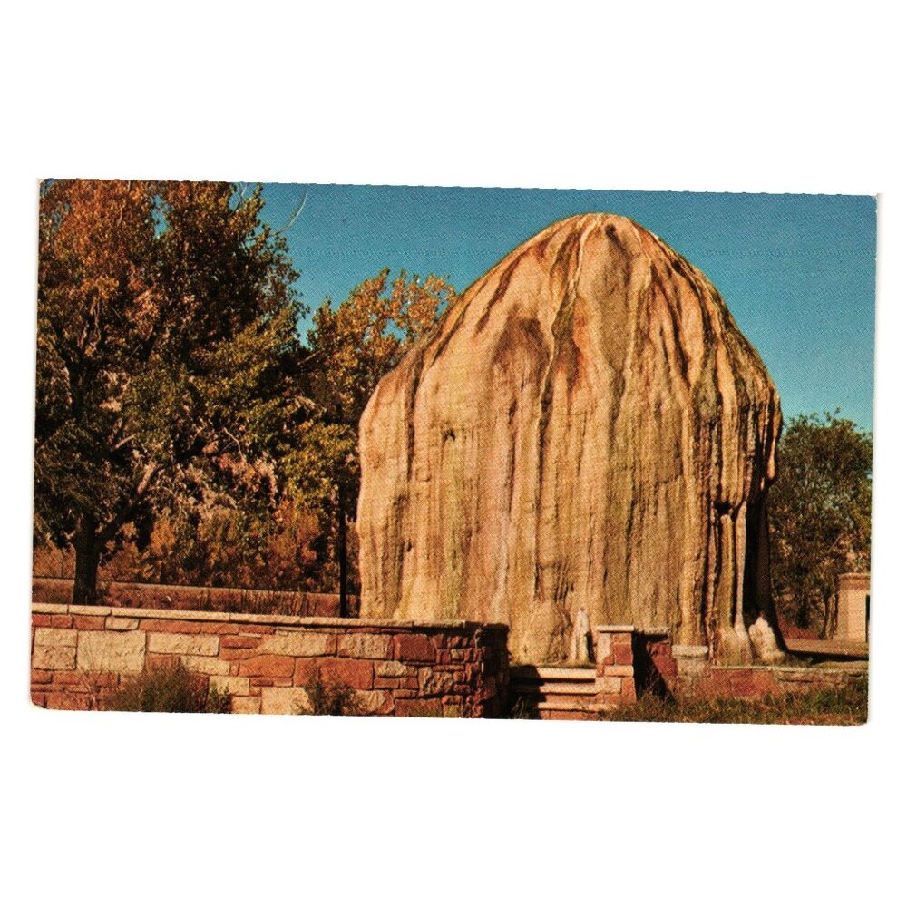 Tepee Fountain Postcard Thermopolis Wyoming Vintage Roadside Elkhorn Tourism